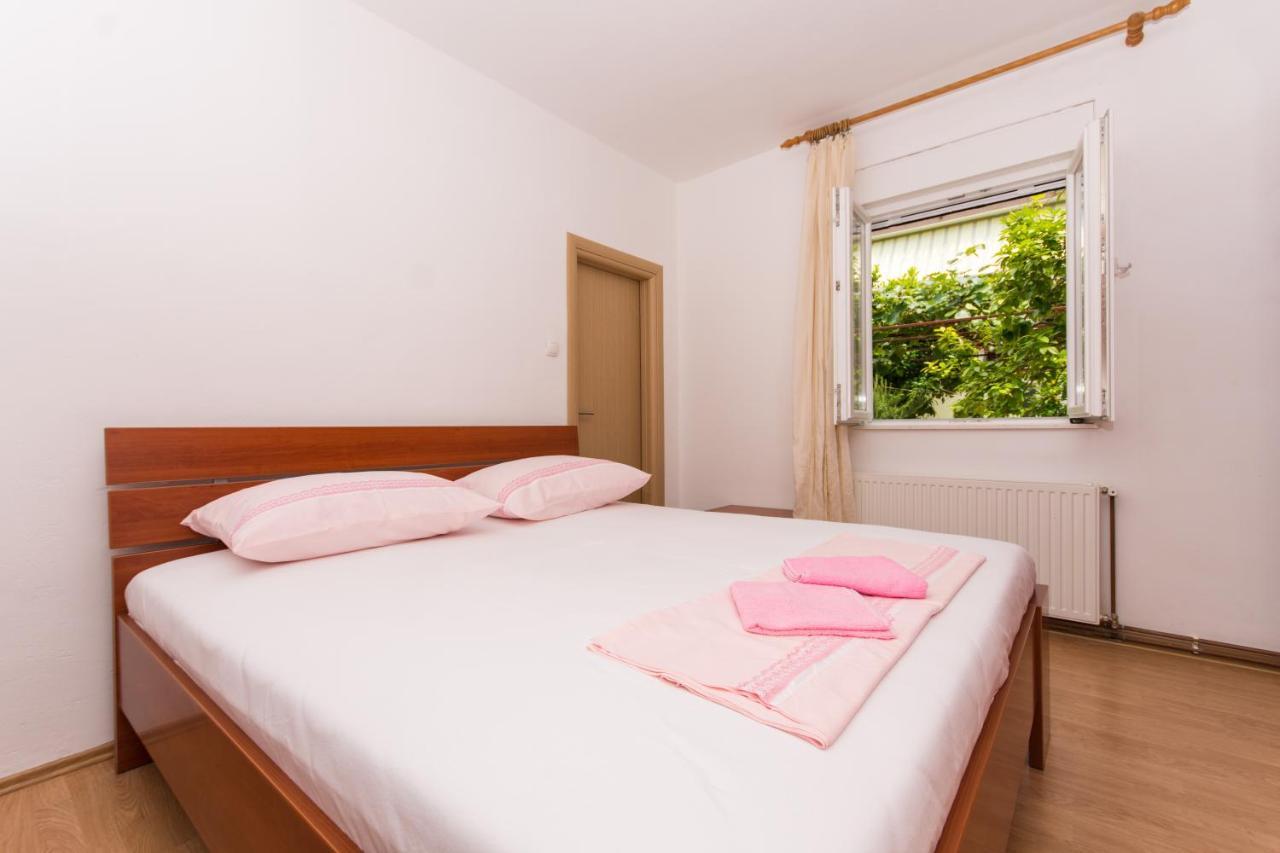Apartments Ploka Okrug Gornji Exteriér fotografie