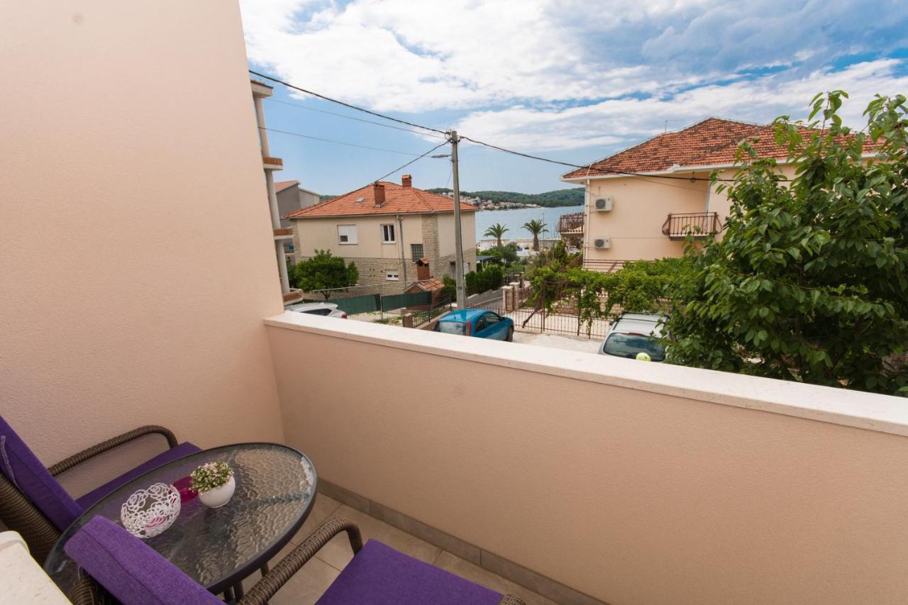 Apartments Ploka Okrug Gornji Exteriér fotografie