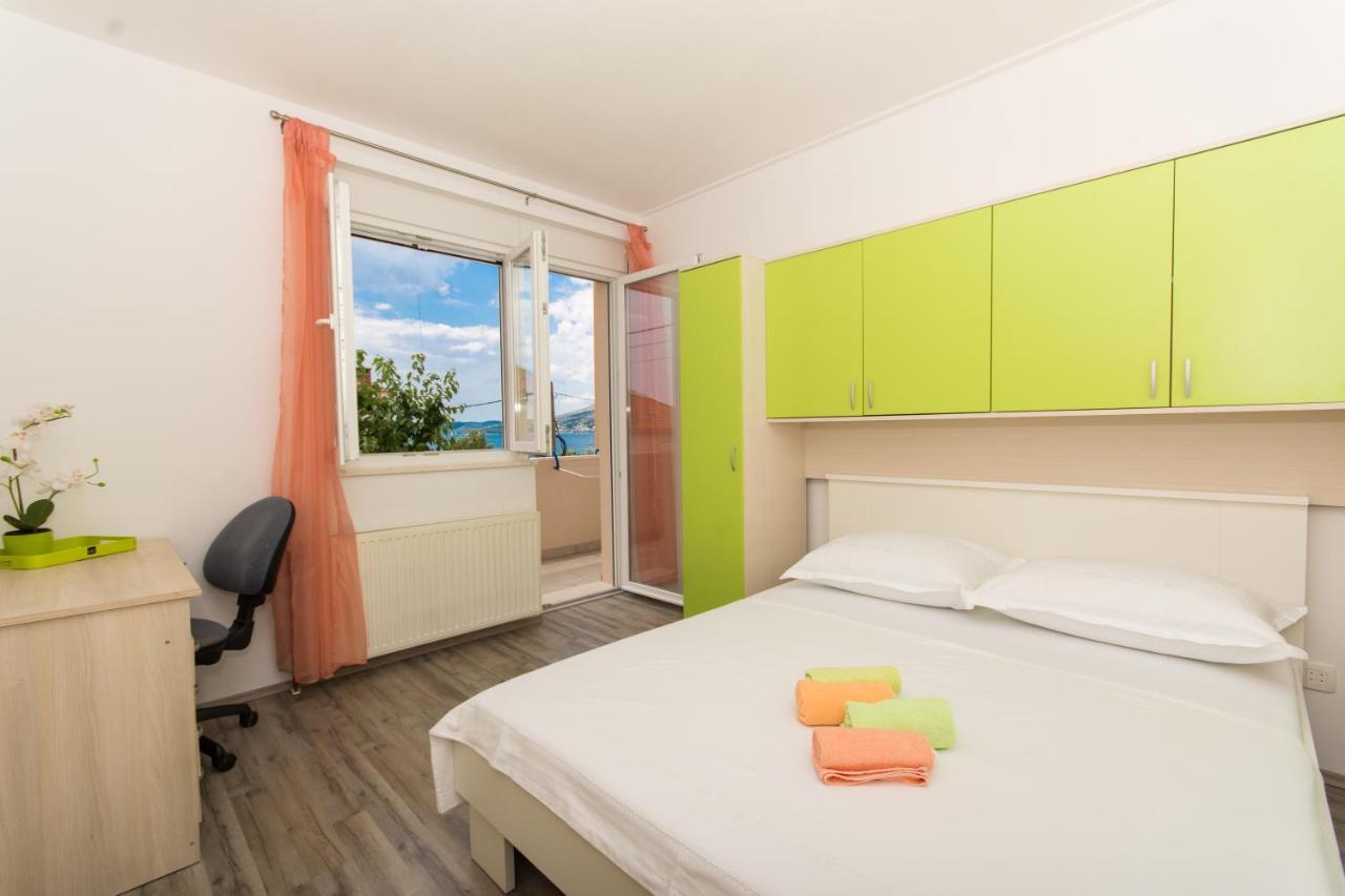 Apartments Ploka Okrug Gornji Exteriér fotografie