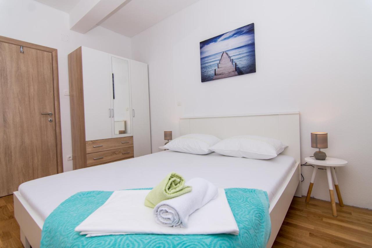 Apartments Ploka Okrug Gornji Exteriér fotografie
