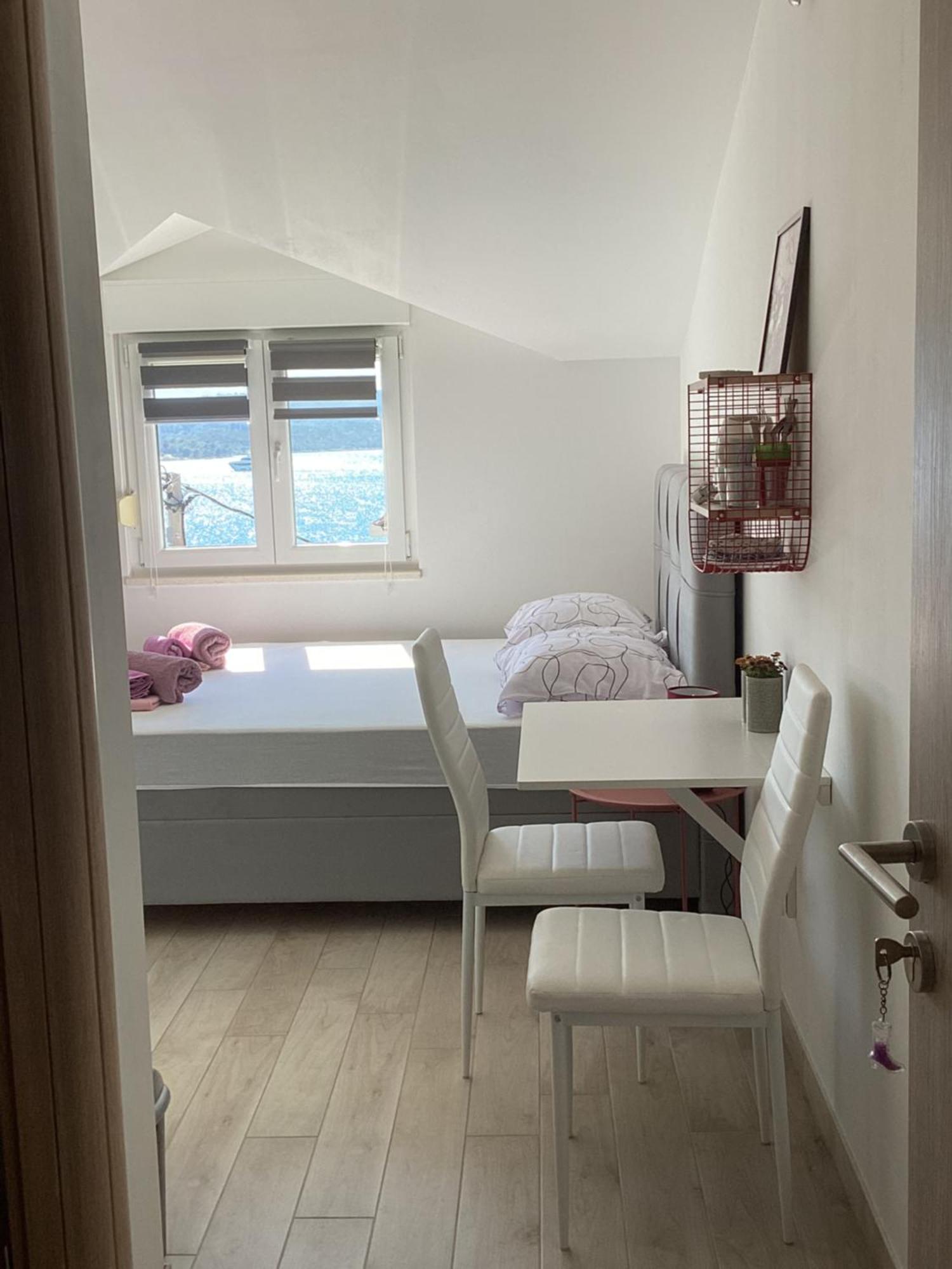 Apartments Ploka Okrug Gornji Exteriér fotografie