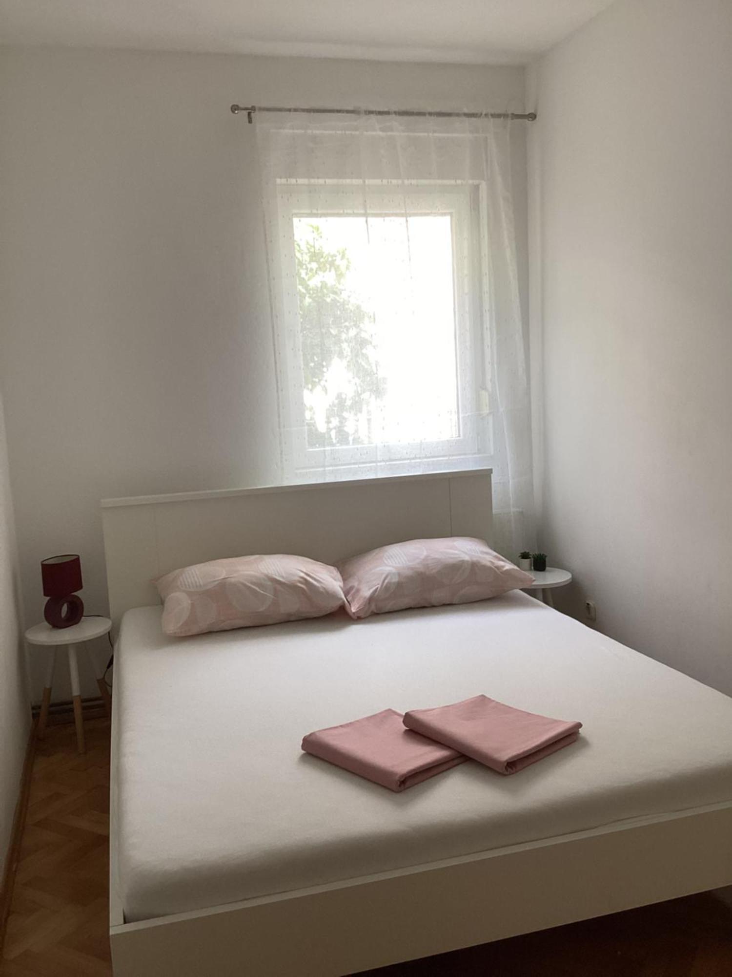 Apartments Ploka Okrug Gornji Exteriér fotografie